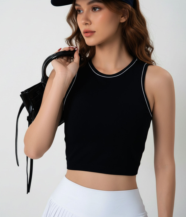 Black sleeveless fitted activewear top